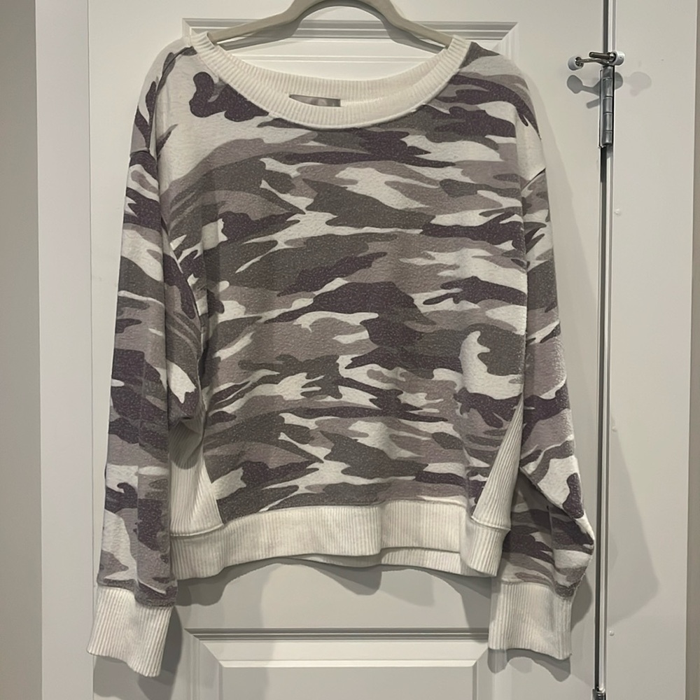 South women’s top